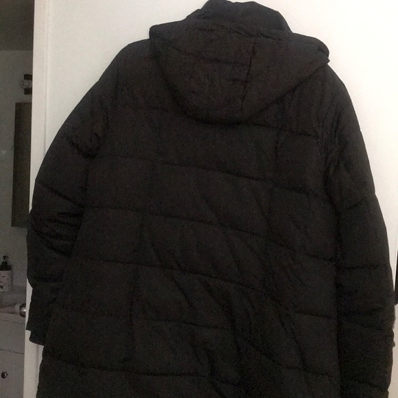 Red X outerwear fits like a 1X warm winter puffer - Picture 2 of 5